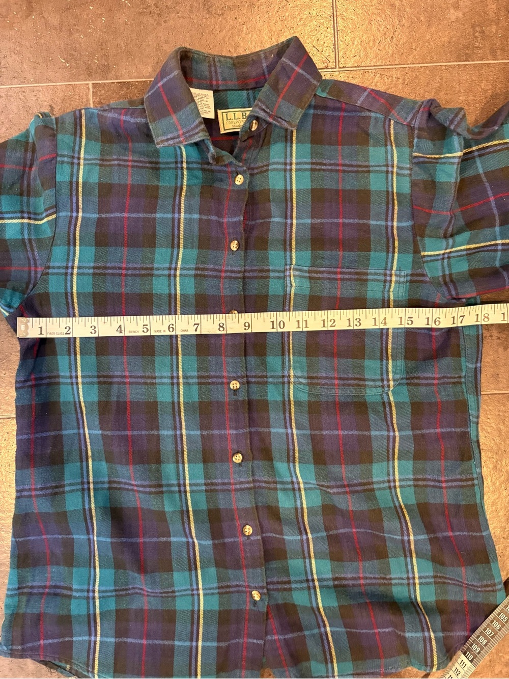 Vintage L.L. Bean Women’s Plaid Flannel Shirt Button Down Made in USA Cabincore - Picture 7 of 9
